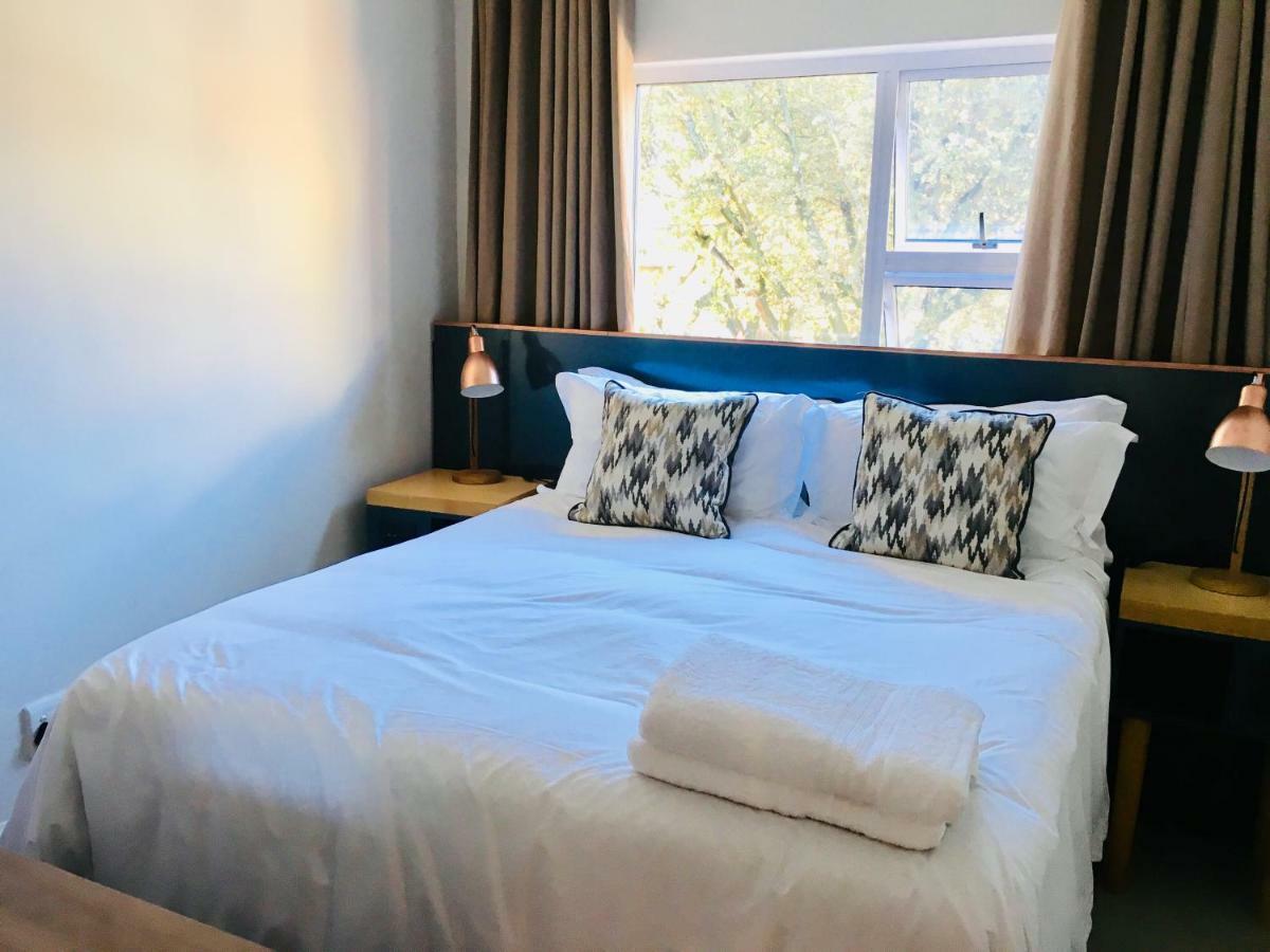 Kilkenny Cottages 2 Bedroom Unit Johannesburg Buitenkant foto